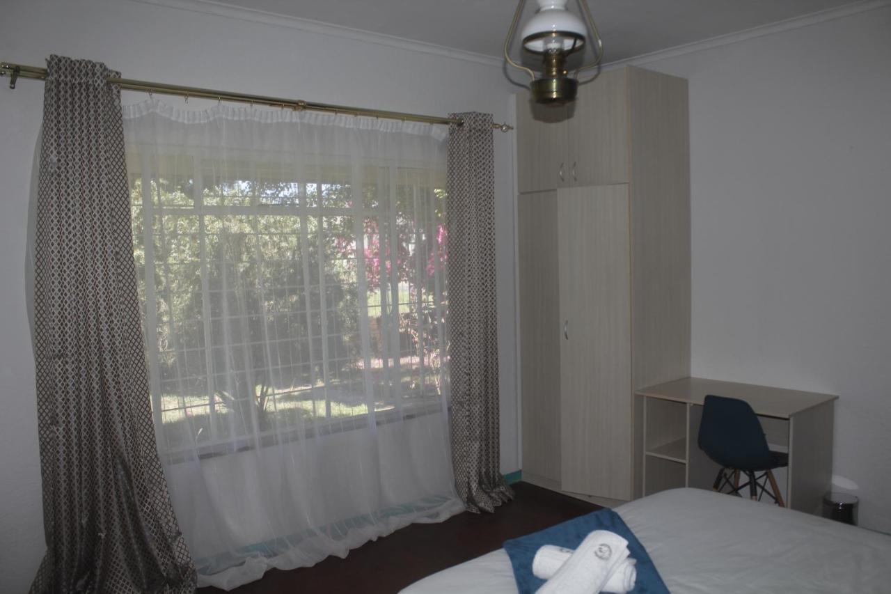 Ojong's Court Bellville Guest house *