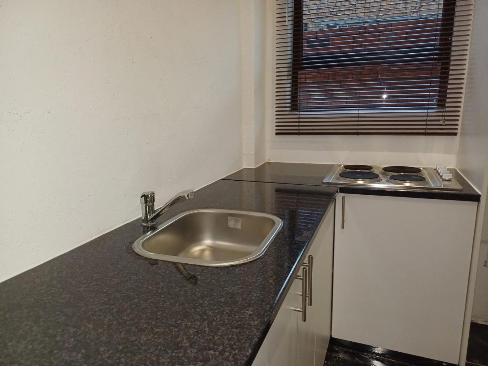 Guest house Ojong's Court Bellville Cape Town