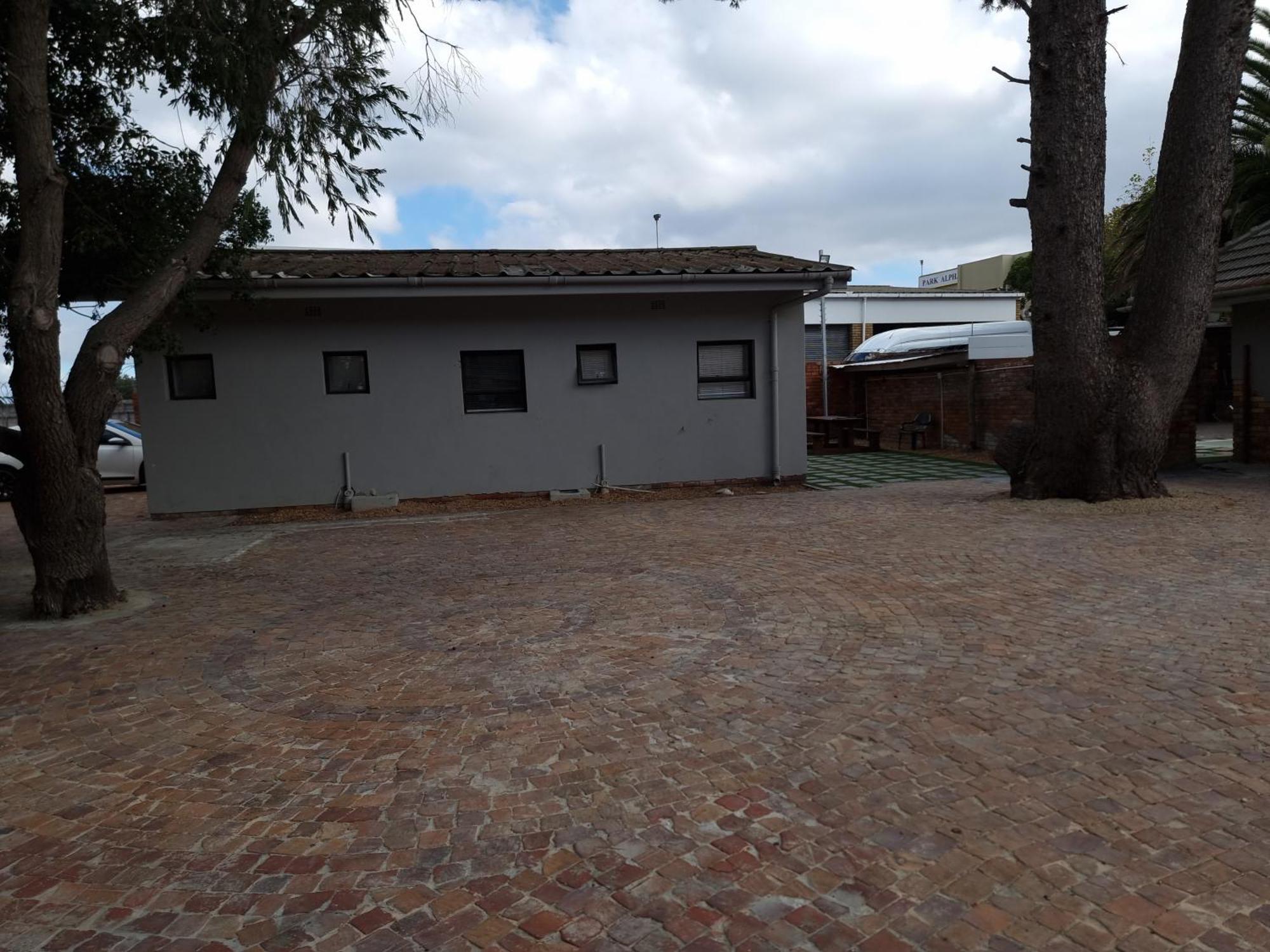 Guest house Ojong's Court Bellville